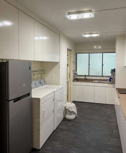 287C Jurong East Street 21