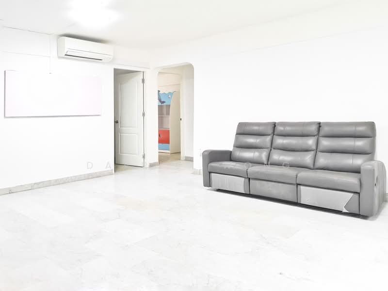 302 Clementi Avenue 4