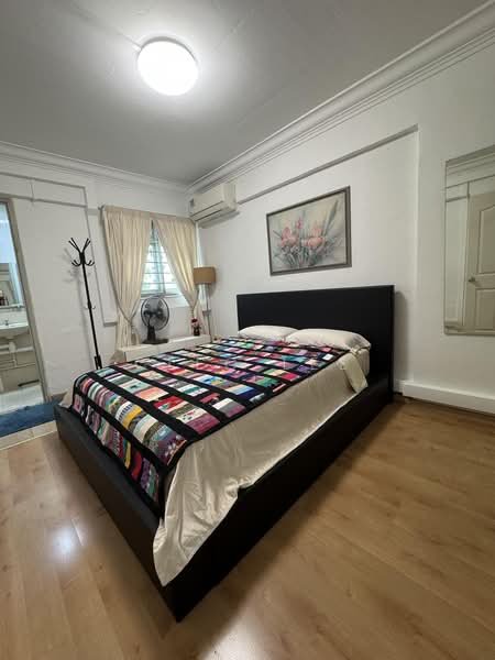 319 Clementi Avenue 4