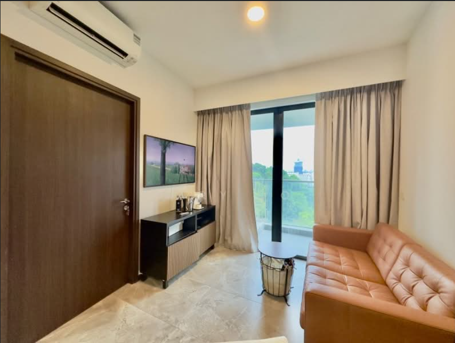 One Pearl Bank | Iconic High-Floor 1BR Landmark Studio